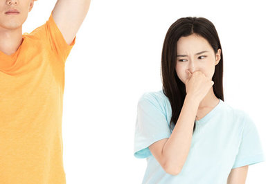 狐臭会传染吗 跟狐臭的人睡一起会传染吗